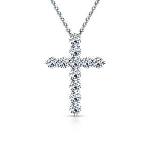 Золотая подвеска с бриллиантами выращенными